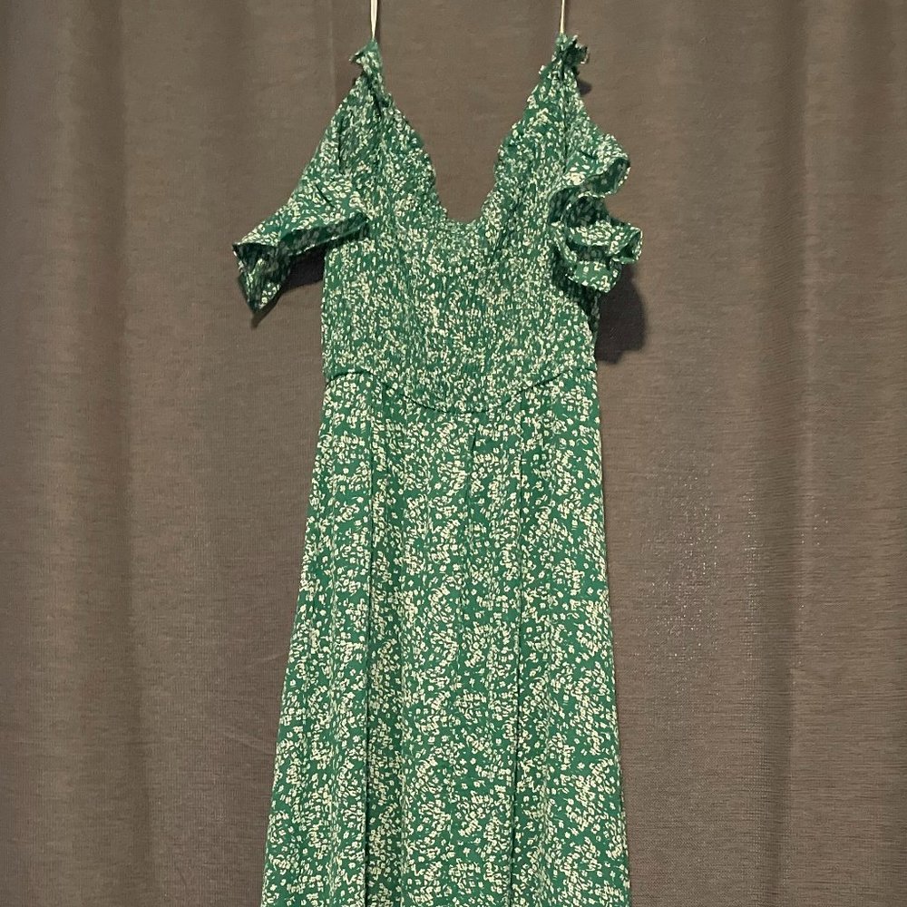 Lulu's - Fleur-tation Green Floral Print Off-the-Shoulder Midi Dress